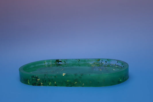 Bandeja Decorativa em Resina Verde com Folhas Douradas – 18x9x1,5 cm