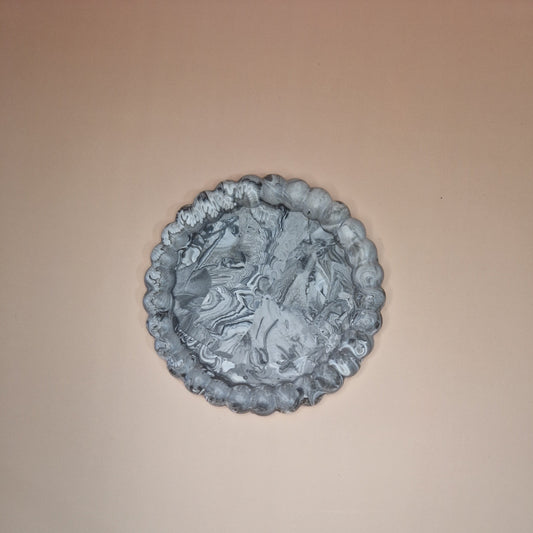 Prato Decorativo em Jesmonite – Preto e Cinzento