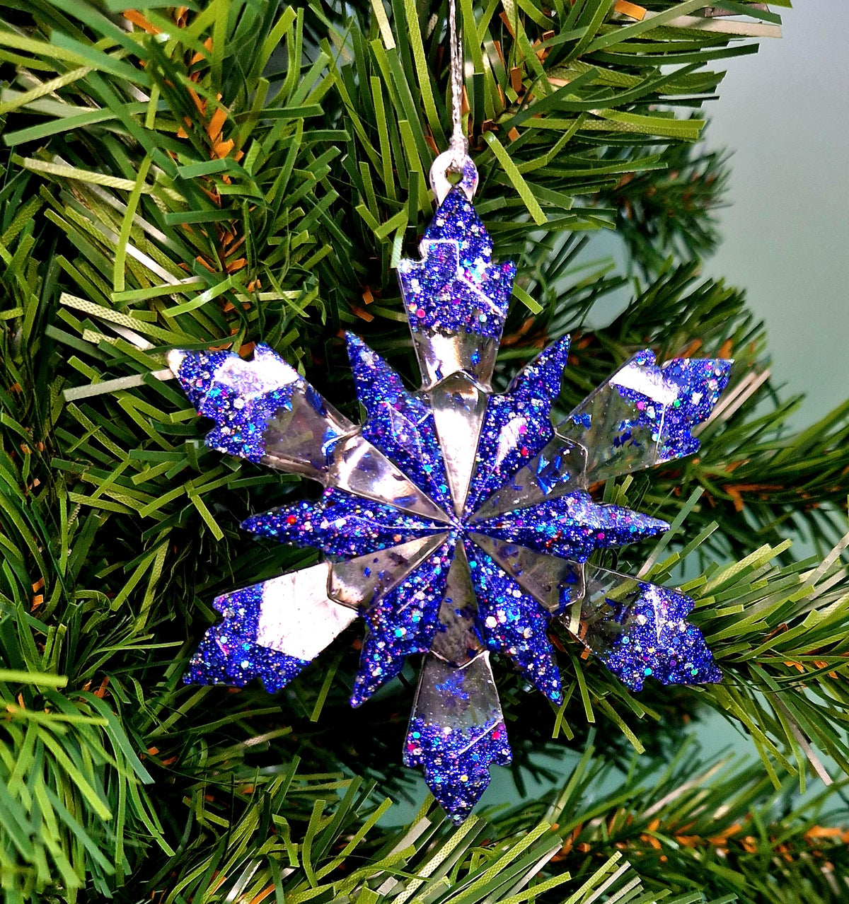 Christmas Ornament – 3D Snowflake (various colours