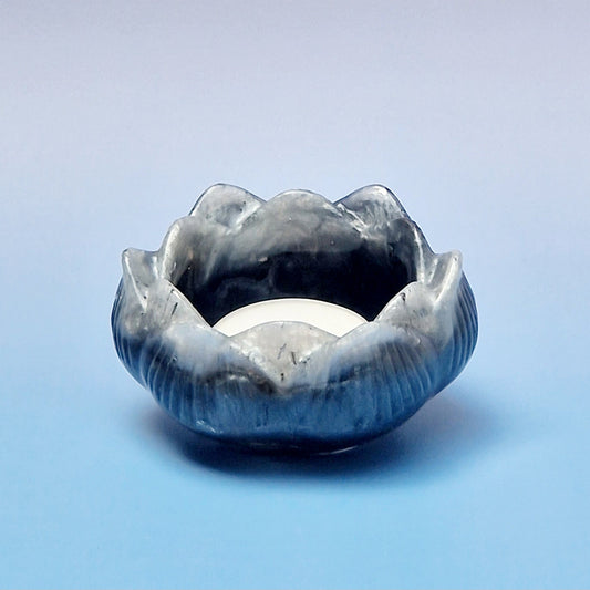 Suporte de Vela Flor Marmorizada em Resina – Preto e Cinza