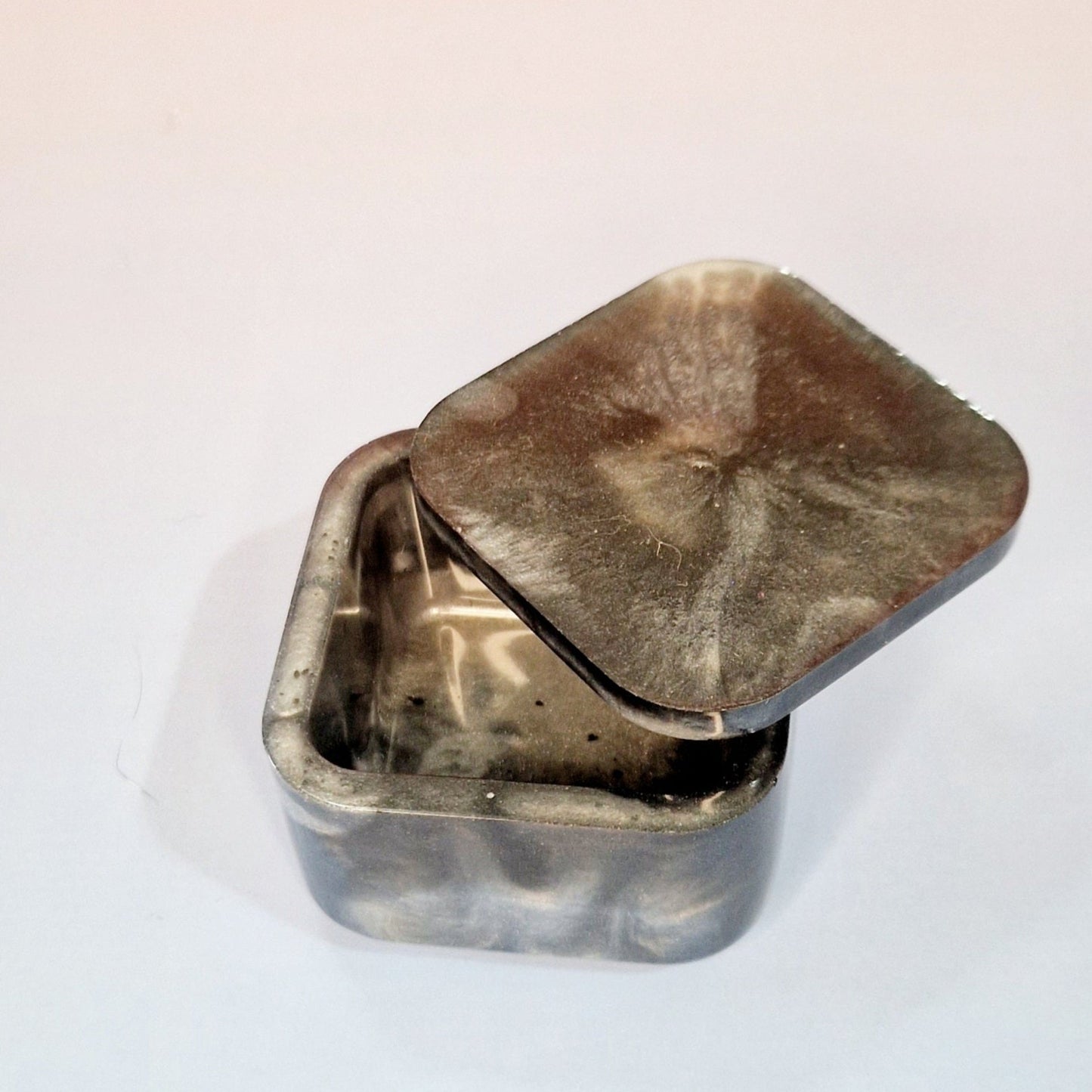 CaCaixa Decorativa em Resina com Tampa – Efeito Mármore