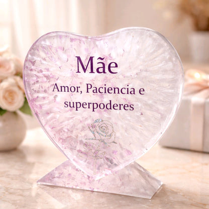 placa coração artesanal para mãe em resina translúcida com detalhes rosa e mensagem especial