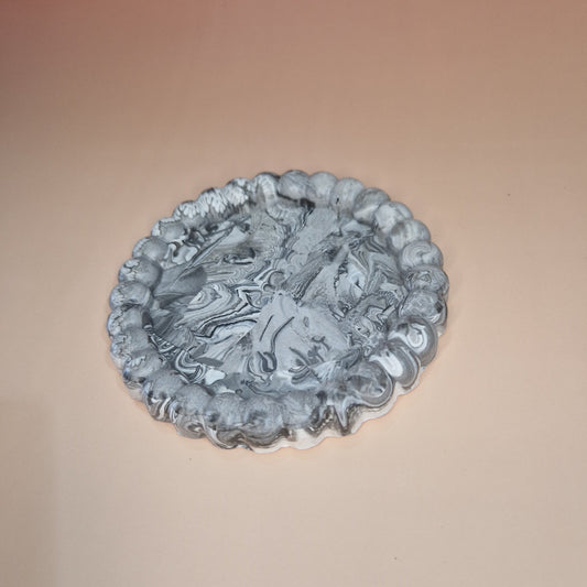 Prato Decorativo em Jesmonite – Preto e Cinzento