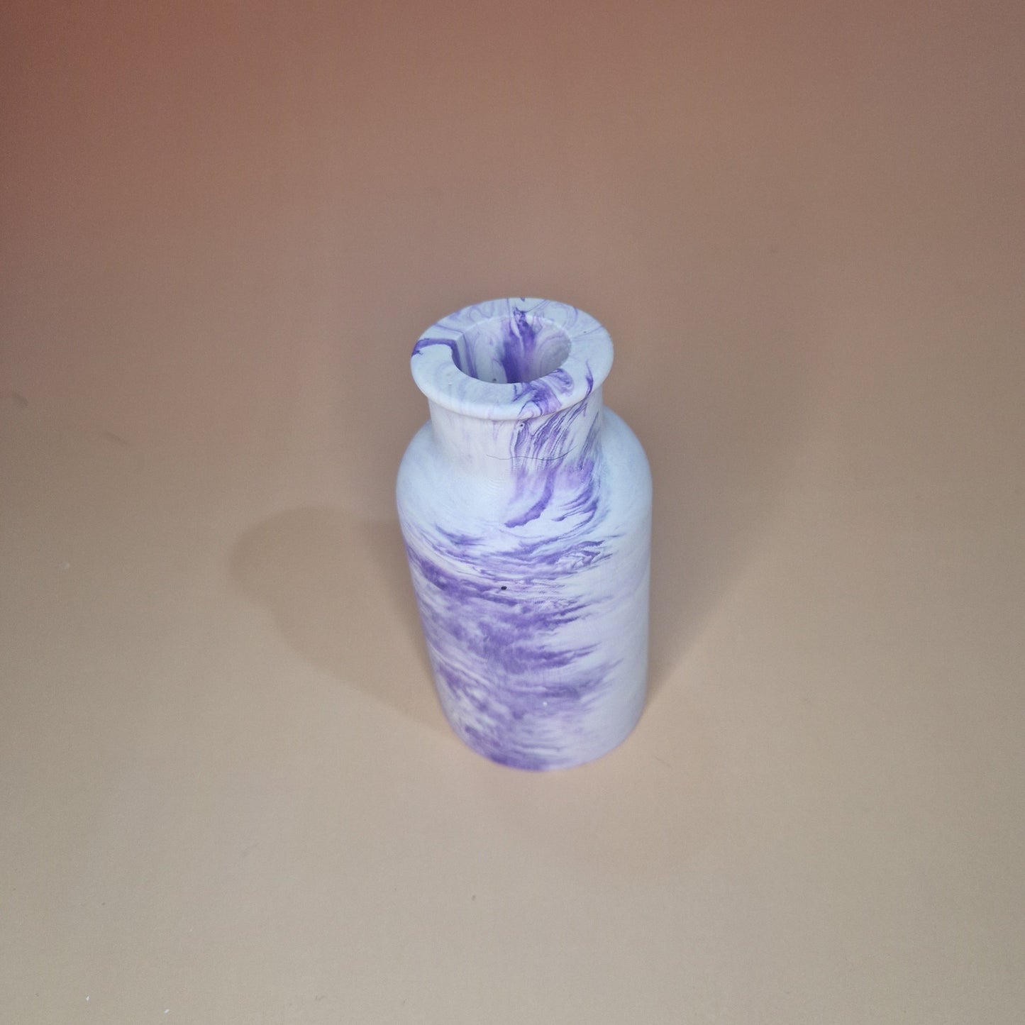 Vaso em Jesmonite Marmoreado Lilás